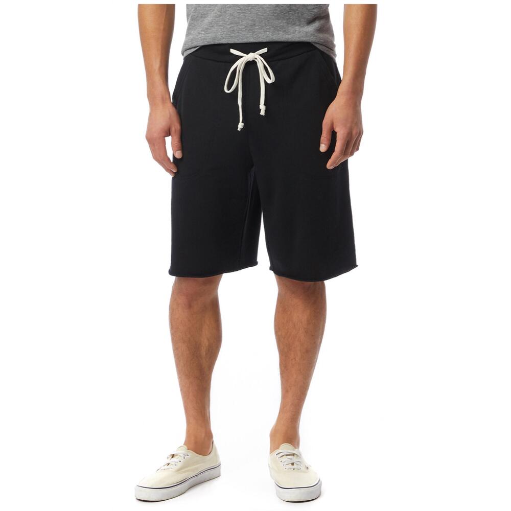 NEW ALTERNATIVE victory short in black
